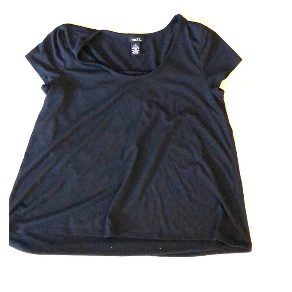 🔥🔥🔥Classic black shirt🔥🔥🔥 - Picture 1 of 1